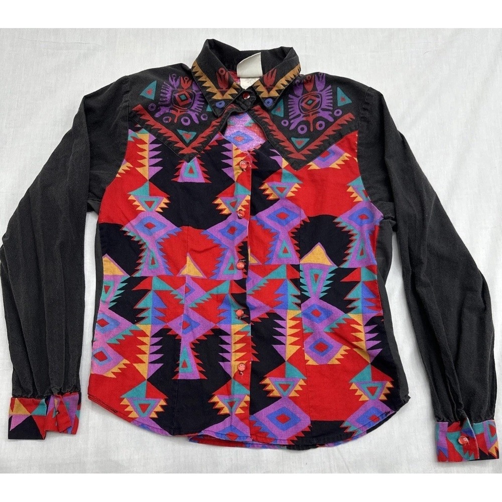 Vintage Western Plains Trading Co Women's Western Aztec Button Up  -junior Small